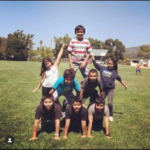 Meet your Posher, Elio